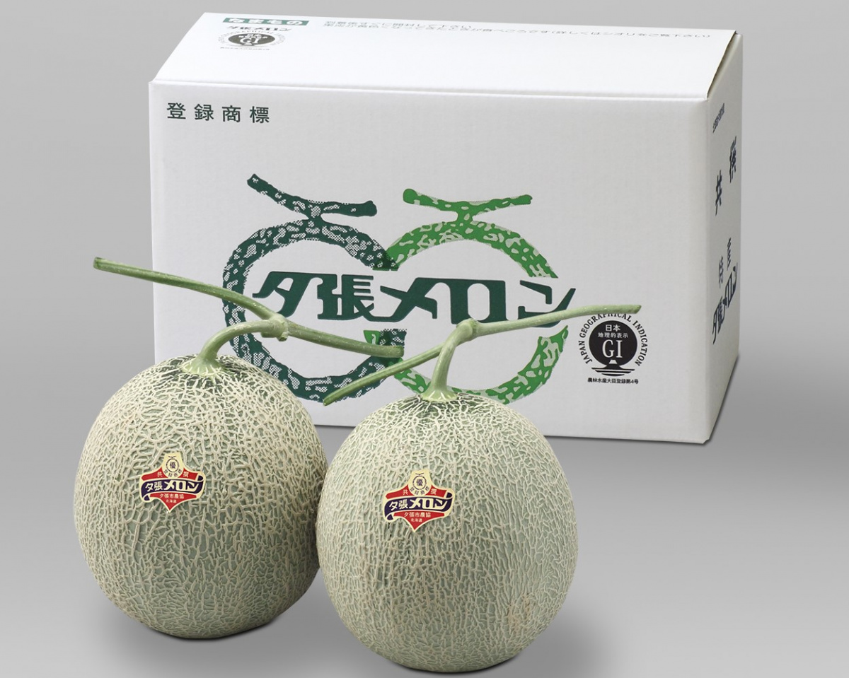 【送料込】夕張メロン【優品】　約1.3kg×2玉　