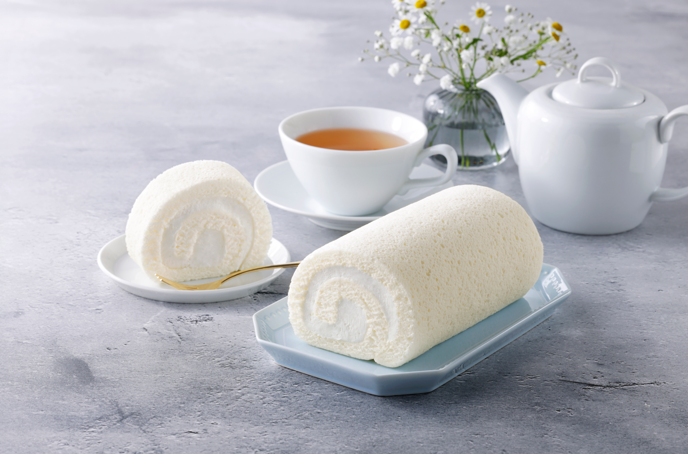 白い恋人　ロールケーキ